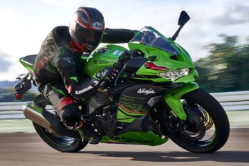 How to Choose the Best Sports Bike for Track and Street Riding