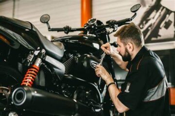 Essential Motorcycle Maintenance Tips for New Riders